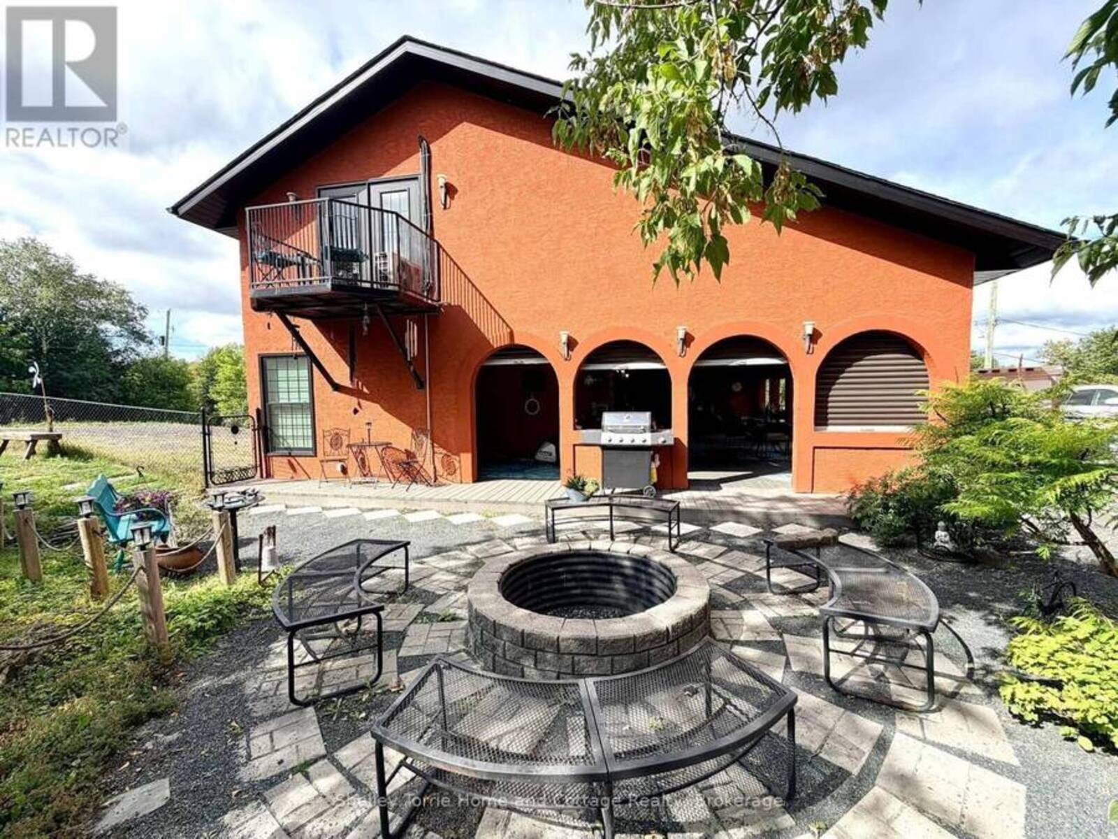 515 BAY STREET, Keewatin, Ontario P0X 1C0