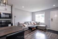825 NEWPORT AVENUE | Thunder Bay Ontario | Slide Image Four
