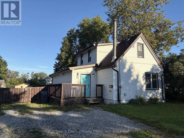 62 ROCKWOOD AVENUE N Thunder Bay Ontario, P7A 6A2 - 3 Bedrooms Home For Sale