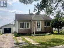 7 ERRINGTON AVENUE | Atikokan Ontario | Slide Image One