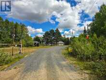 300 WEST BEACH DRIVE | Kenora Ontario | Slide Image Nine