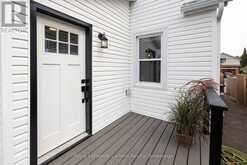 102 BRUCE STREET | Thunder Bay Ontario | Slide Image Nine