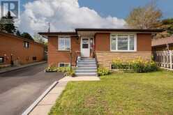 520 DUBLIN AVENUE | Thunder Bay Ontario | Slide Image Two