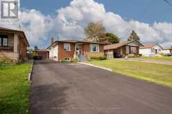 520 DUBLIN AVENUE | Thunder Bay Ontario | Slide Image Four