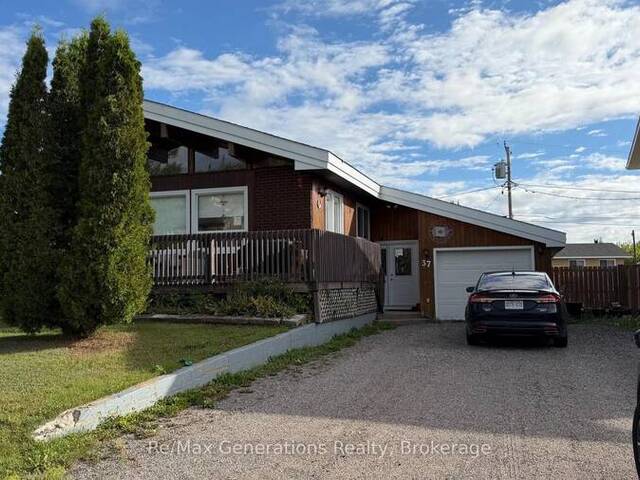 37 SOUTHRIDGE CRESCENT N Terrace Bay Ontario, P0T 2W0 - 2 Bedrooms Home For Sale