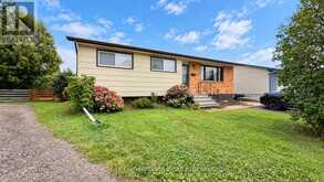 161 NEWBERRY CRESCENT | Thunder Bay Ontario | Slide Image One
