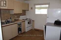 2702 CHURCHILL DRIVE E | Thunder Bay Ontario | Slide Image Ten