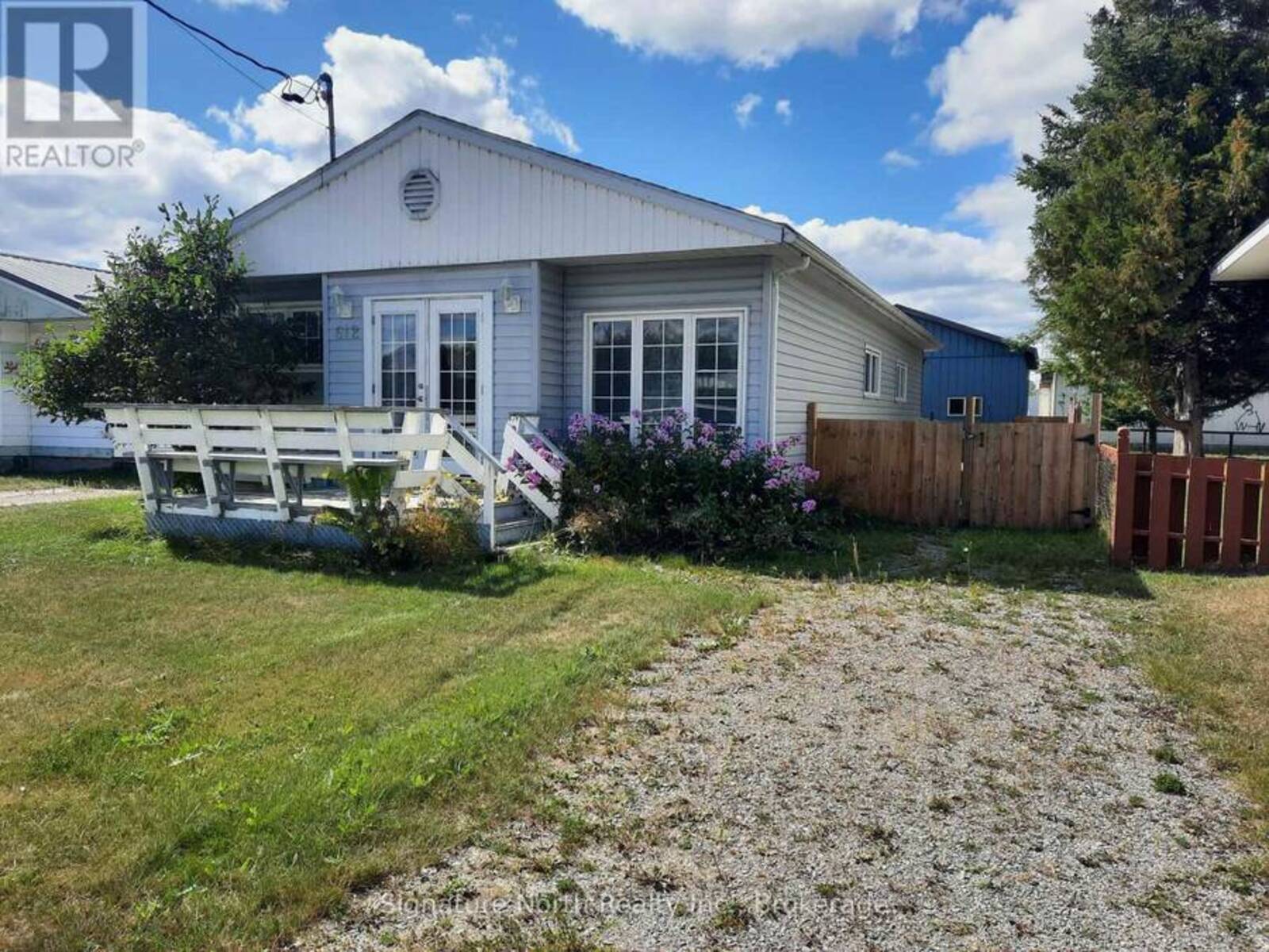 612 MAIN STREET, Greenstone, Ontario P0T 1M0