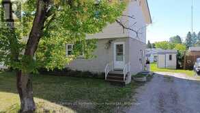 154 PARKDALE ROAD | Dryden Ontario | Slide Image Three