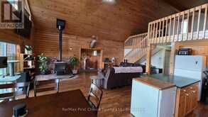 812 ESSEX ROAD E | Kenora Ontario | Slide Image Sixteen