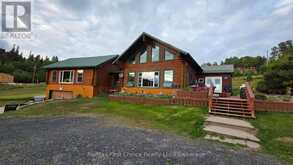 812 ESSEX ROAD E | Kenora Ontario | Slide Image One