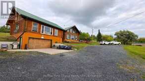 812 ESSEX ROAD E | Kenora Ontario | Slide Image Two