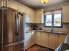253 DOWNING STREET | Thunder Bay Ontario | Slide Image Thirty-nine