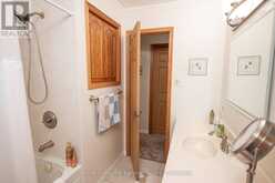 404 RIVERVIEW DRIVE | Thunder Bay Ontario | Slide Image Twenty-four