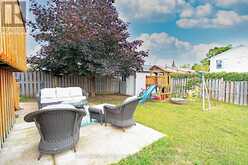 82 BRENT STREET | Thunder Bay Ontario | Slide Image Four