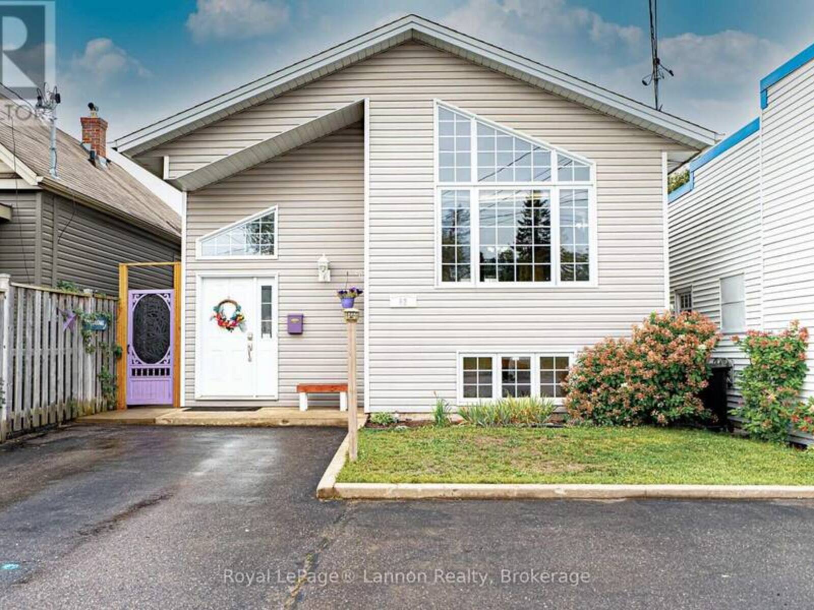 82 BRENT STREET, Thunder Bay, Ontario P7A 5T6