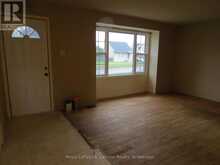 2126 MCGREGOR AVENUE | Thunder Bay Ontario | Slide Image Six