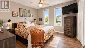 151 IRIS CRESCENT | Thunder Bay Ontario | Slide Image Thirteen