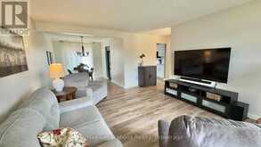 151 IRIS CRESCENT | Thunder Bay Ontario | Slide Image Three