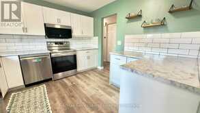 151 IRIS CRESCENT | Thunder Bay Ontario | Slide Image Seven