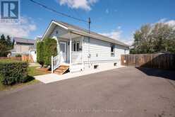 368 MCINTYRE STREET N | Thunder Bay Ontario | Slide Image Two