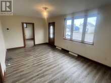 715 MAY STREET N | Thunder Bay Ontario | Slide Image Five
