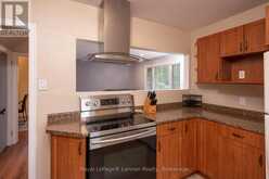 2218 ISABELLA STREET E | Thunder Bay Ontario | Slide Image Thirteen