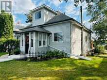 917 PARK STREET | Kenora Ontario | Slide Image Three