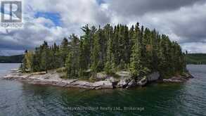 ISLAND EB2114 LINKLATER LAKE ISLAND | Kenora Ontario | Slide Image Twelve