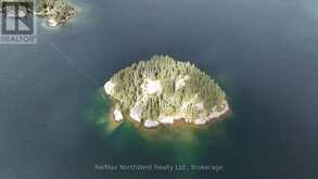 ISLAND EB2114 LINKLATER LAKE ISLAND | Kenora Ontario | Slide Image Sixteen
