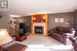 110 CHERCOVER DRIVE | Thunder Bay Ontario | Slide Image Eleven