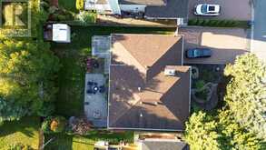 110 CHERCOVER DRIVE | Thunder Bay Ontario | Slide Image Forty-three