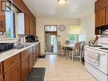 819 MAY STREET N | Thunder Bay Ontario | Slide Image Thirteen