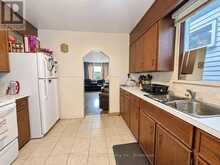 819 MAY STREET N | Thunder Bay Ontario | Slide Image Sixteen