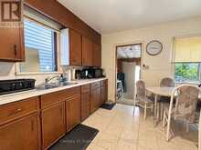 819 MAY STREET N | Thunder Bay Ontario | Slide Image Seventeen