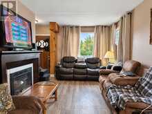 819 MAY STREET N | Thunder Bay Ontario | Slide Image Nine