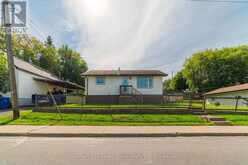 811 FOURTH STREET N | Kenora Ontario | Slide Image Five