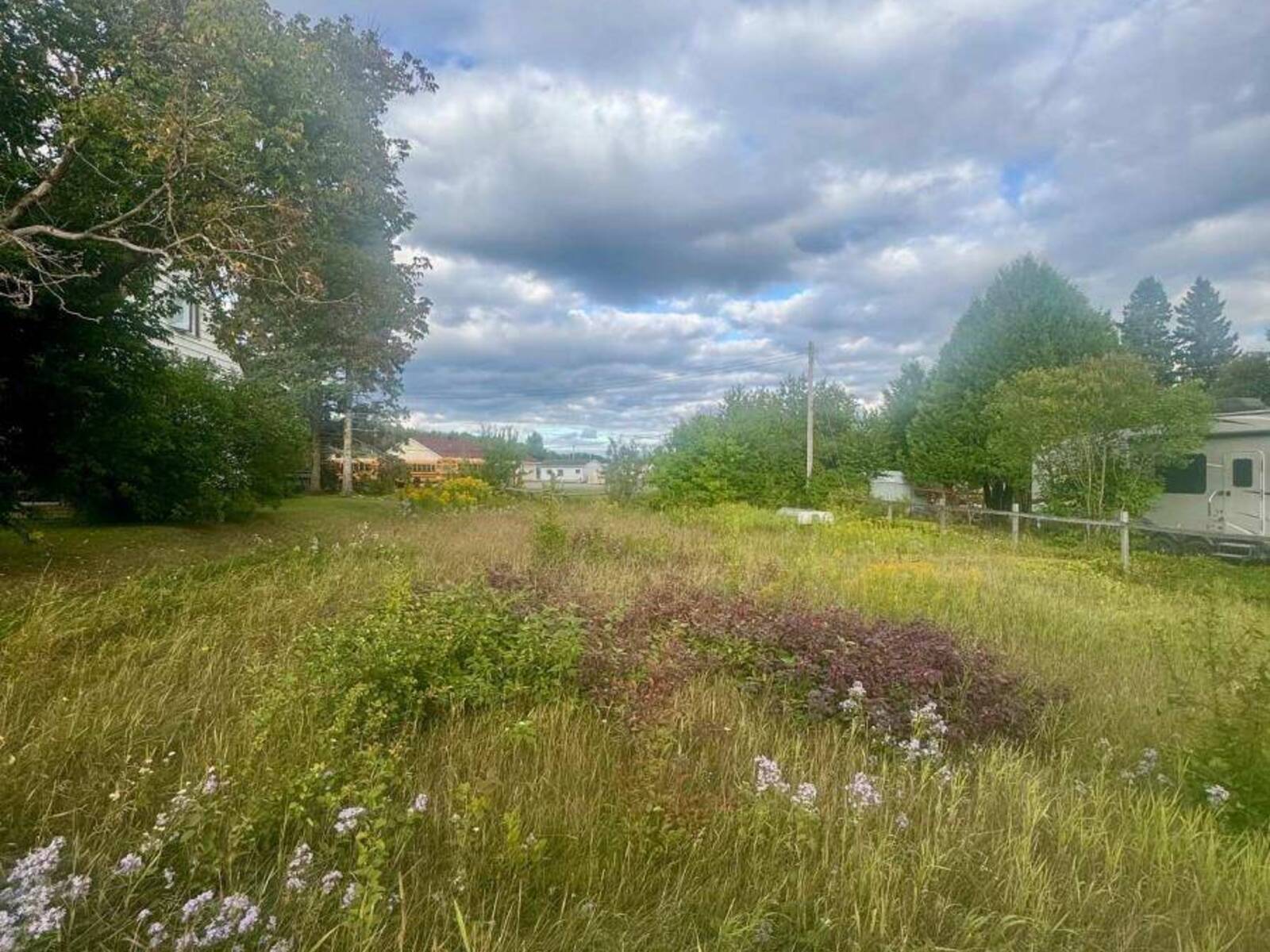 126 JOHN STREET, Nipigon, Ontario P0T 2J0