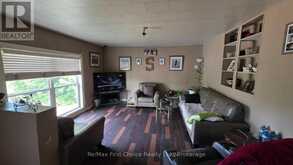 2185 HIGHWAY 17 EAST HIGHWAY | Kenora Ontario | Slide Image Nineteen