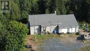 2185 HIGHWAY 17 EAST HIGHWAY | Kenora Ontario | Slide Image Four