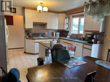 2070 PIPER AVENUE | Thunder Bay Ontario | Slide Image Six