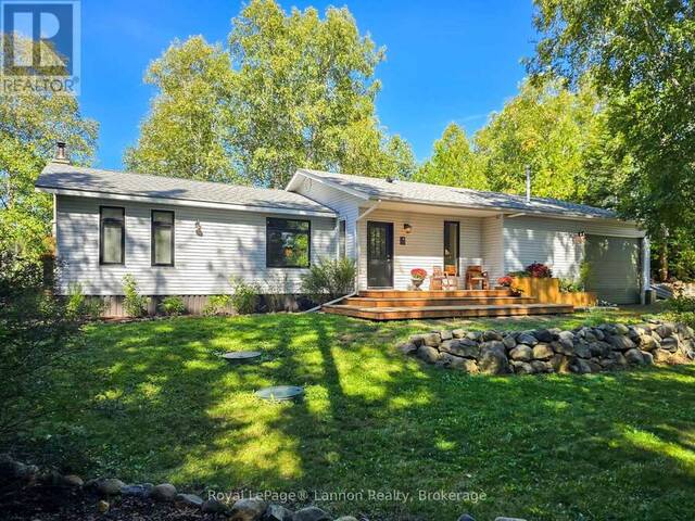 6563 DOG LAKE ROAD Thunder Bay Ontario, P7G 0E1 - 2 Bedrooms Waterfront Home For sale