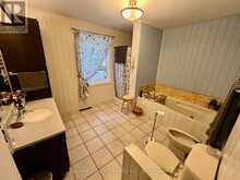 117 WHYTE AVENUE | Dryden Ontario | Slide Image Twenty-three
