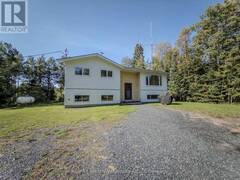 693 CARLTON ROAD Kenora Ontario, P9N 0B8