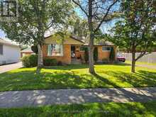 141 CHERRY LANE | Thunder Bay Ontario | Slide Image One