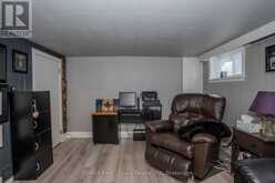 746 NORAH STREET S | Thunder Bay Ontario | Slide Image Thirty-two