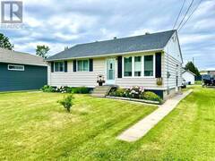746 THOMPSON STREET Fort Frances Ontario, P9A 2W8