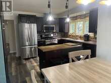 49 MELON STREET | Thunder Bay Ontario | Slide Image Three