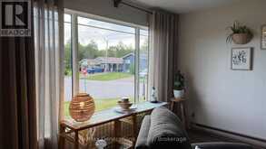 2 CAVANAUGH CRESCENT S | Terrace Bay Ontario | Slide Image Eight