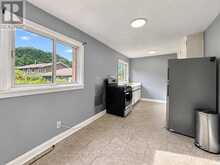 7 ROUSE STREET | Thunder Bay Ontario | Slide Image Thirteen